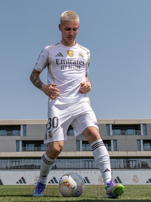 阿斯:皇马认为本赛季是马斯坦托诺适应期 阿斯:皇马认为本赛季是马斯坦托诺适应期